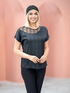 شومیز یقه گیپور دار